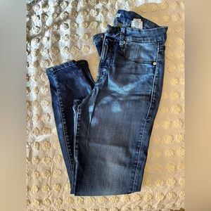 GOOD AMERICAN GOOD LEGS JEANS